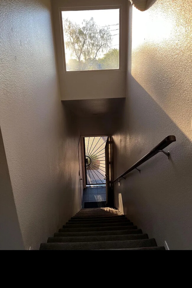 1411 E Orangewood Ave in Phoenix, AZ - Building Photo - Building Photo