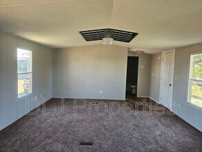 924 Eslinger Ct in Kodak, TN - Building Photo - Building Photo