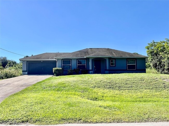 property at 1104 Bermar St