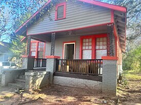 609 Buford St in Montgomery, AL - Building Photo