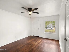 551 Woodbury Rd in Jackson, MS - Building Photo - Building Photo
