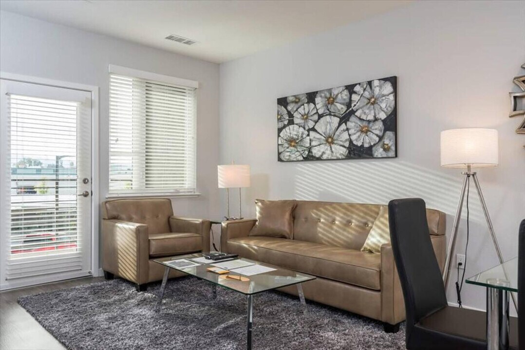 10665 Calle Mar De Mariposa-Unit -ID1025227P in San Diego, CA - Building Photo