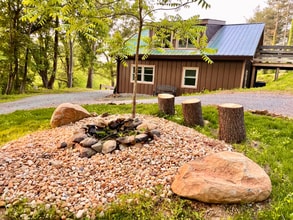 38360 Hughesville Rd in Hamilton, VA - Building Photo - Building Photo