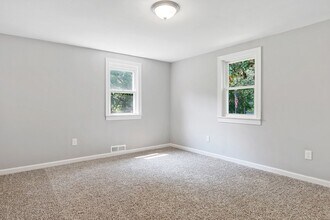 1461 Fieldstone Ln in Dauphin, PA - Building Photo - Building Photo