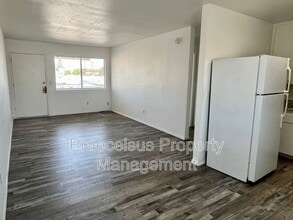 324 Zenith St in Chula Vista, CA - Building Photo - Building Photo