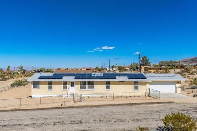 7479 Kellogg Ave in Twentynine Palms, CA - Building Photo - Building Photo