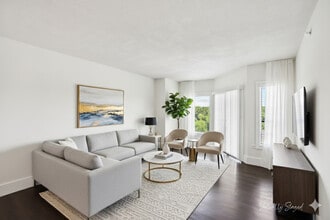 Wesley Townsend Apartments at Buckhead in Atlanta, GA - Building Photo - Building Photo