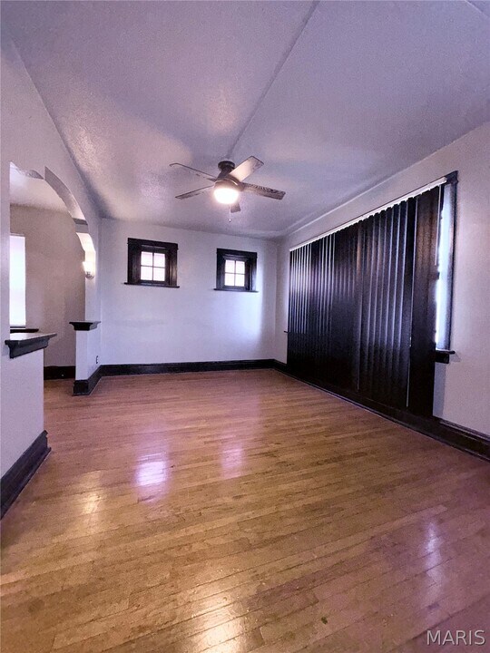 4640 Carter Ave in St. Louis, MO - Building Photo