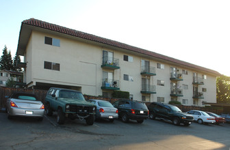 Spanish Castle Apartments in Walnut Creek, CA - Building Photo - Building Photo