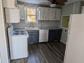 330 Shady Ave in Washington, PA - Building Photo - Building Photo