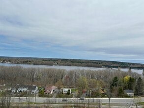 55 Forest Hill Rd in Fredericton, NB - Building Photo - Building Photo
