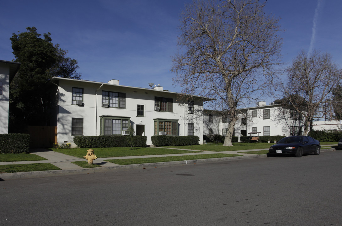 Murietta in Van Nuys, CA - Foto de edificio