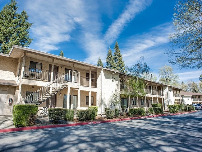 The Timbers IV Group in Chico, CA - Building Photo - Building Photo