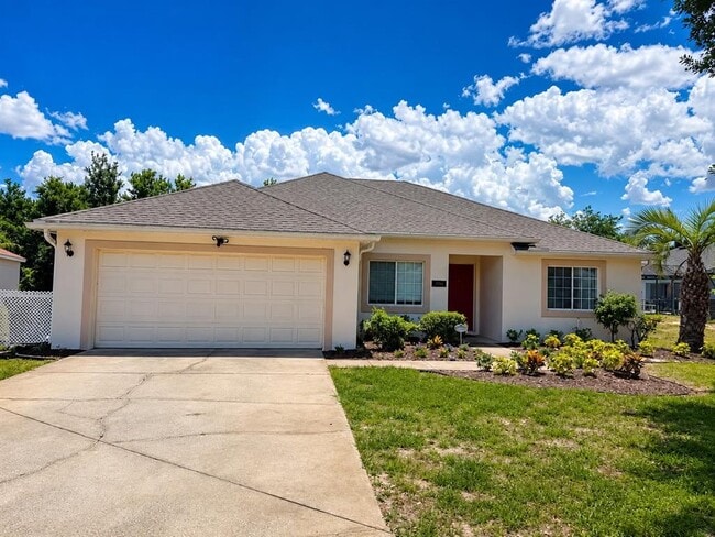 property at 320 Paradise Woods Pl