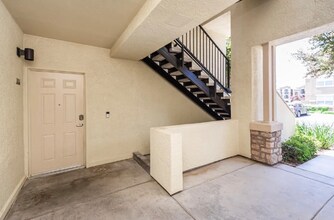 1211 Whitney Ranch Pkwy in Rocklin, CA - Building Photo - Building Photo