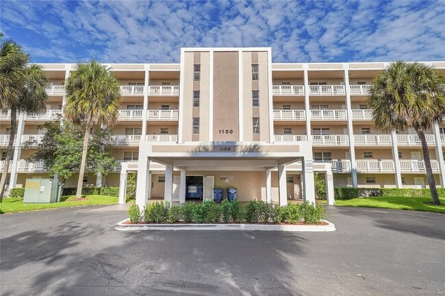 1100 NW 87th Ave in Coral Springs, FL - Building Photo - Building Photo