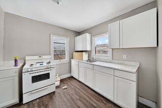 1125 Galewood Dr in Cleveland, OH - Building Photo - Building Photo