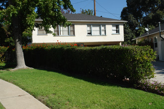 1239 N Verdugo Rd in Glendale, CA - Building Photo - Building Photo