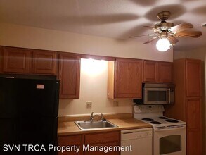 5523 Ellsworth Ave, Unit Ellsworth in Pittsburgh, PA - Building Photo - Building Photo