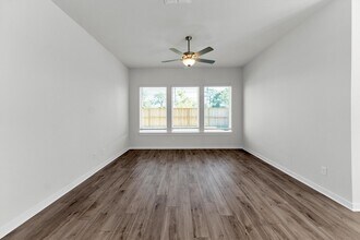 16914 Tulip Row Ln in Cypress, TX - Building Photo - Building Photo