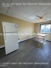 2329 NY-112 in Medford, NY - Building Photo - Building Photo
