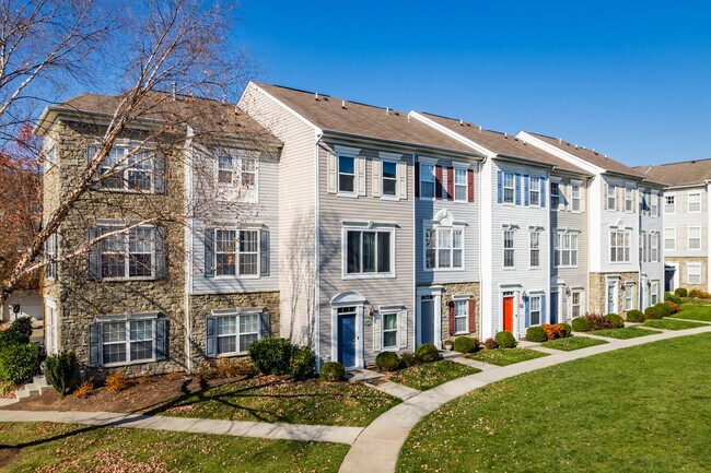 Parkside at Ashburn in Ashburn, VA - Building Photo - Building Photo