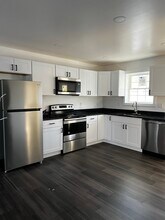 114 Lebanon Rd, Unit 11 in Winterport, ME - Building Photo - Building Photo