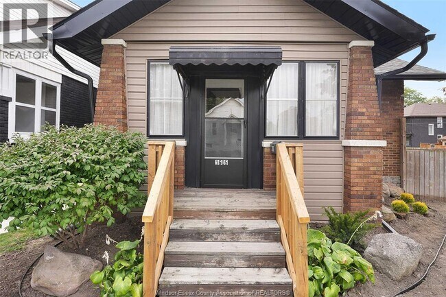 1605 Dougall Ave in Windsor, ON - Building Photo - Building Photo