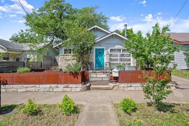 property at 1184 Navasota St