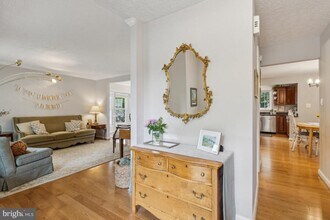 5433 Braddock Ridge Dr in Centreville, VA - Building Photo - Building Photo