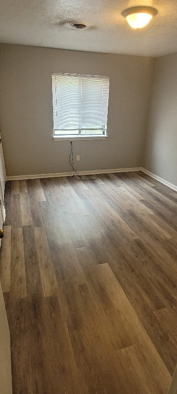 100 Highland Forest Dr in Greenwood, SC - Building Photo - Building Photo