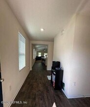 5858 Calvary Dr in Jacksonville, FL - Building Photo - Building Photo