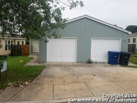 11211 Terra Loop Rd in San Antonio, TX - Building Photo