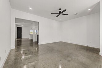 3009 Alpha Wolf Ct in College Station, TX - Building Photo - Building Photo