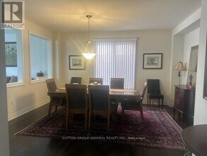 124 Fingland Cres in Hamilton, ON - Building Photo - Building Photo