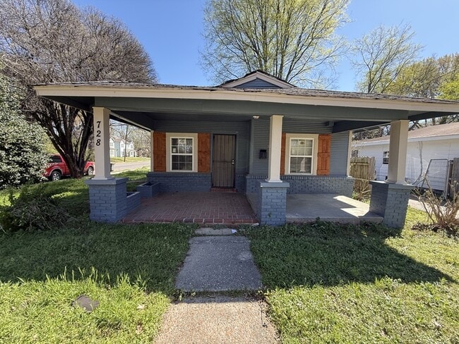 728 N Holmes St in Memphis, TN - Building Photo - Building Photo