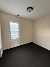 137 Vincennes St in Buffalo, NY - Building Photo - Building Photo