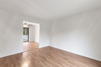 4 Dewberry Way in Bel Air, MD - Building Photo - Building Photo