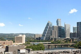 44 East Ave in Austin, TX - Building Photo