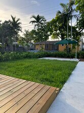 10455 SW 46th St in Miami, FL - Building Photo - Building Photo