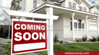 2746 Salem Pl in Greenwood, IN - Building Photo