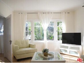 1121 15th St in Santa Monica, CA - Building Photo - Building Photo