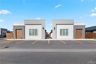 16 Jessica Ln in Weslaco, TX - Building Photo