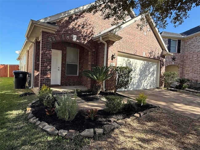 9331 Harts Garden Ln