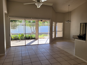 1906 Smoketree Cir in Apopka, FL - Building Photo - Building Photo