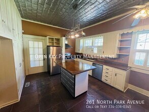 261 N Park Ave in Dothan, AL - Building Photo - Building Photo
