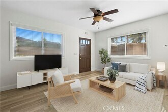 2225 Santa Ana Ave in Costa Mesa, CA - Building Photo - Building Photo