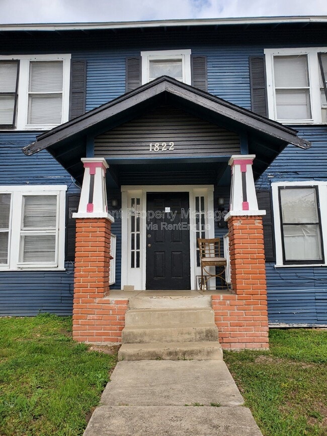 property at 1822 N Olive St