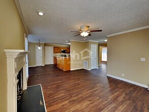 5224 Ridgefalls Way in Nashville, TN - Foto de edificio - Building Photo