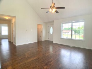 1404 Marla Ct in Clarksville, TN - Building Photo - Building Photo